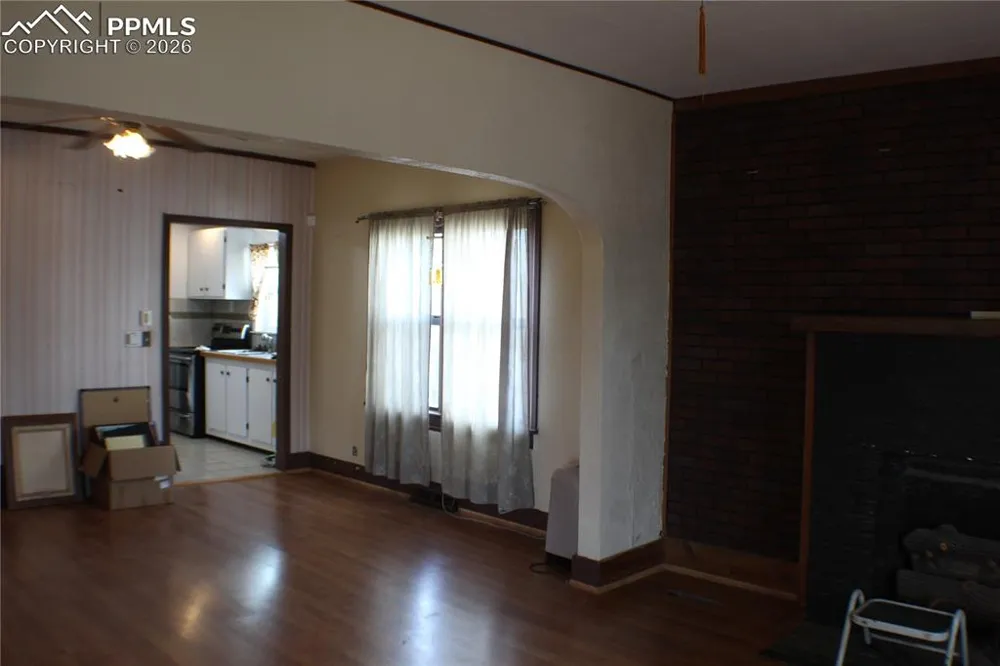 911 E 6th Street Pueblo, CO 81001
