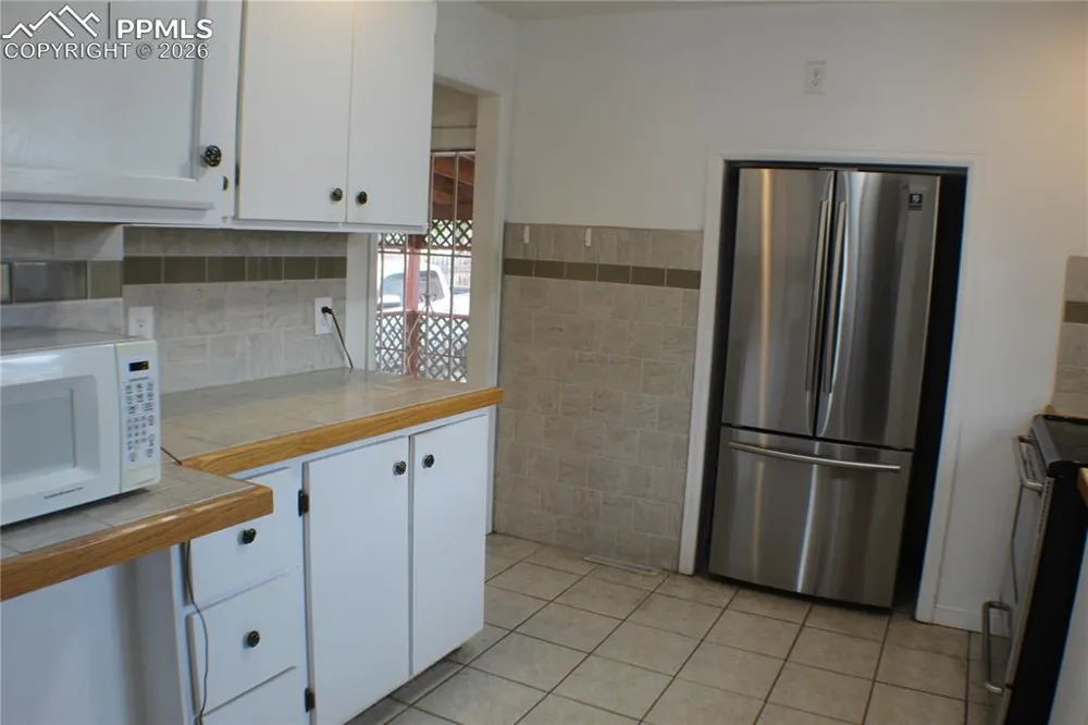 911 E 6th Street Pueblo, CO 81001