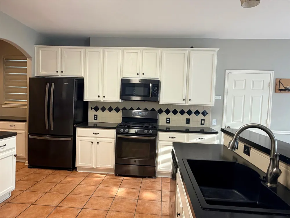 801 Cashew Lane Cedar Park, TX 78613
