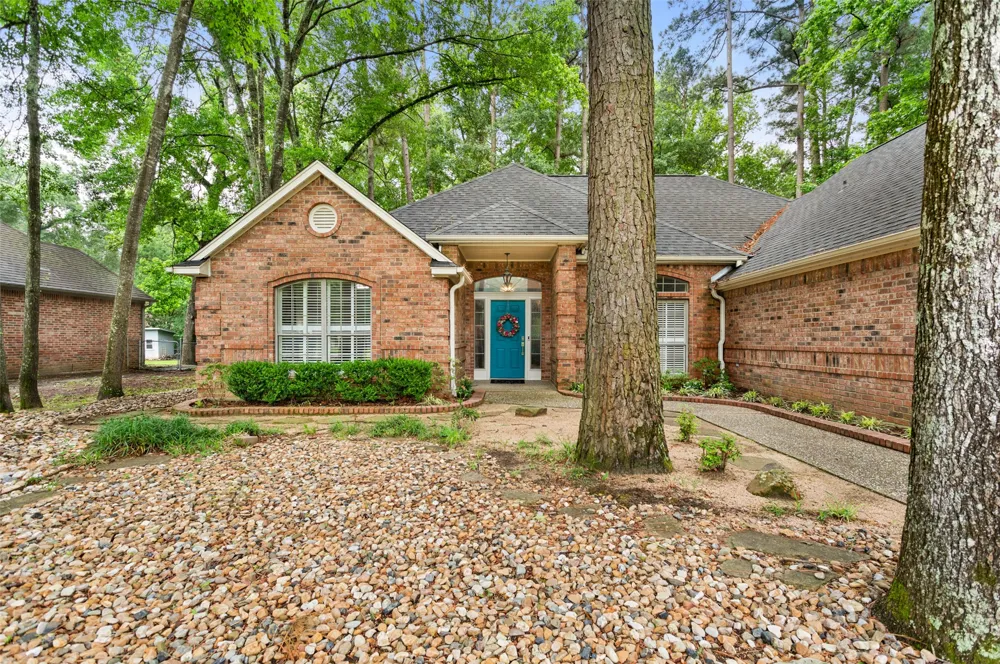 1644 Pineview Lane Hideaway, TX 75771