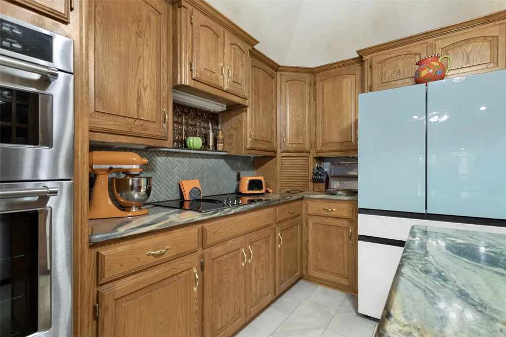 1644 Pineview Lane Hideaway, TX 75771
