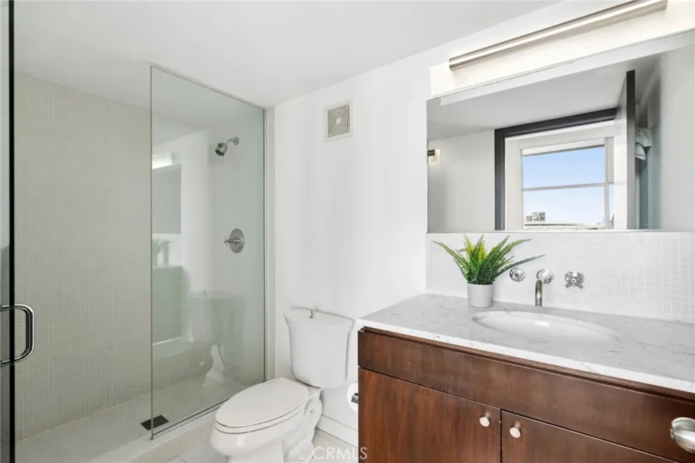 517 30th Street Newport Beach, CA 92663