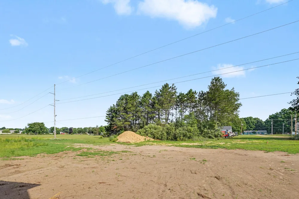 58370 Swenson Street Mattawan, MI 49071