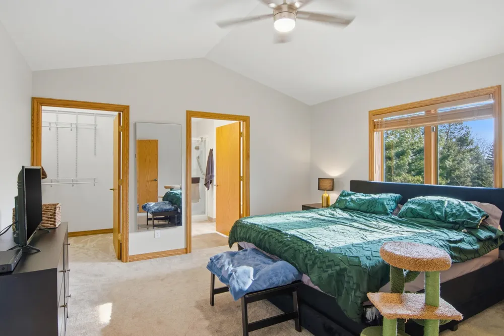 4473 Paper Birch Lane Acme Township, MI 49686