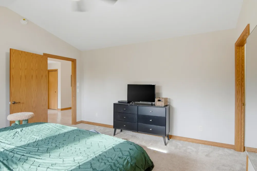 4473 Paper Birch Lane Acme Township, MI 49686