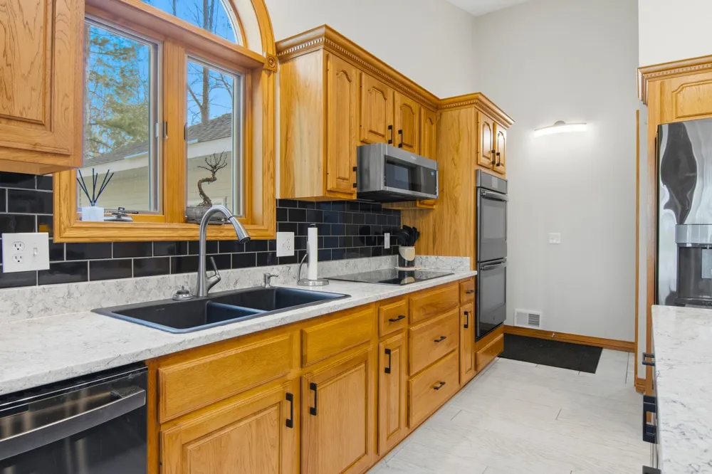 4473 Paper Birch Lane Acme Township, MI 49686