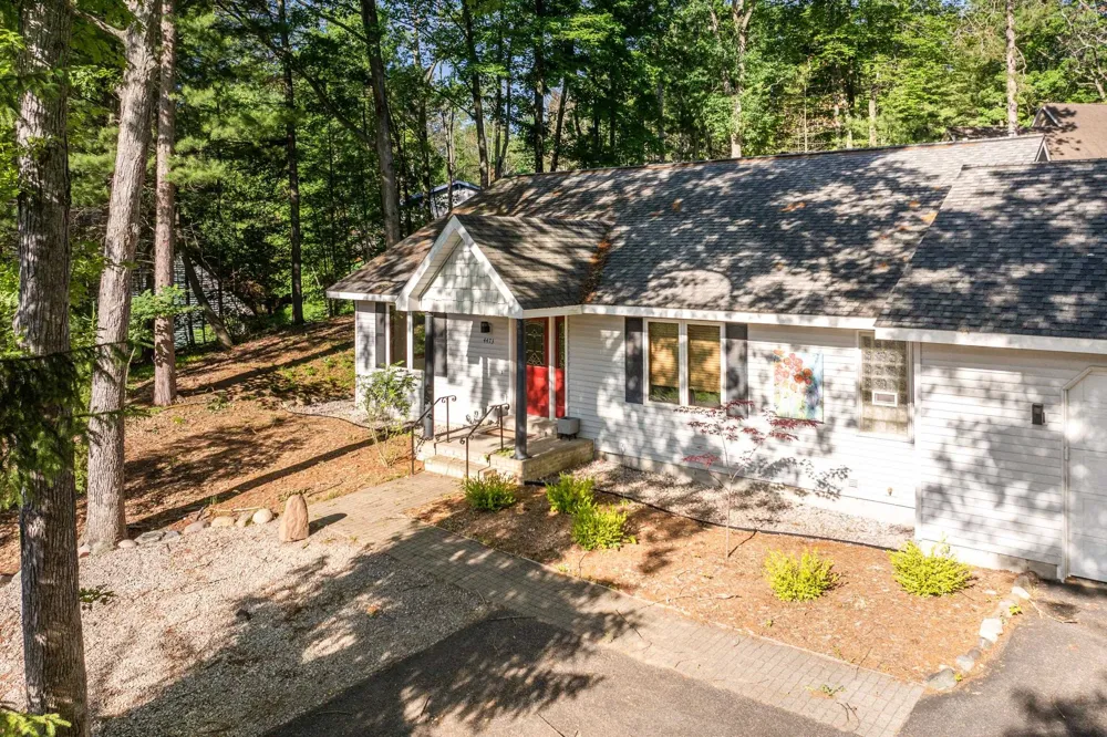 4473 Paper Birch Lane Acme Township, MI 49686