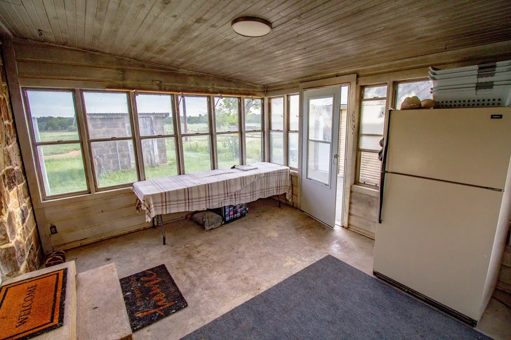 3061 Turkey Creek Road Sunset, TX 76270