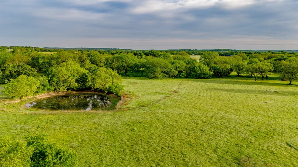 3061 Turkey Creek Road Sunset, TX 76270