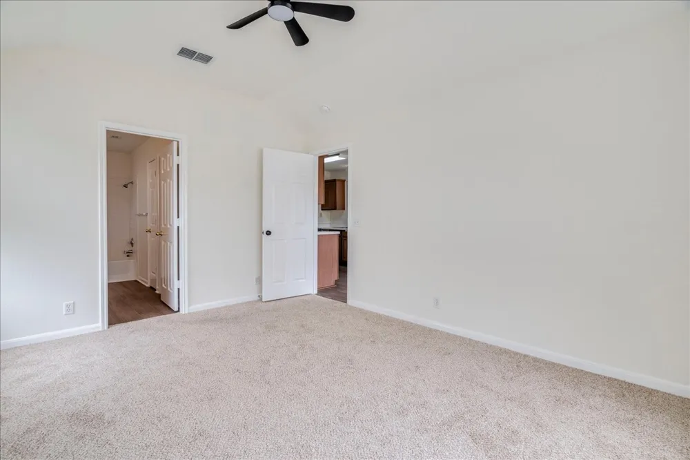 201 Elmer Cove Kyle, TX 78640