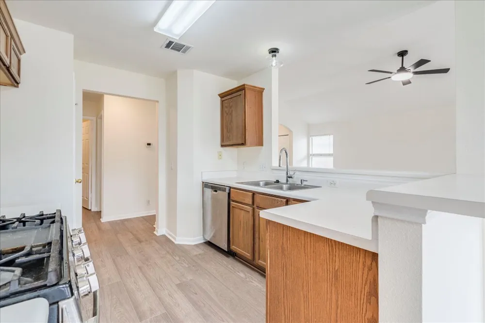 201 Elmer Cove Kyle, TX 78640