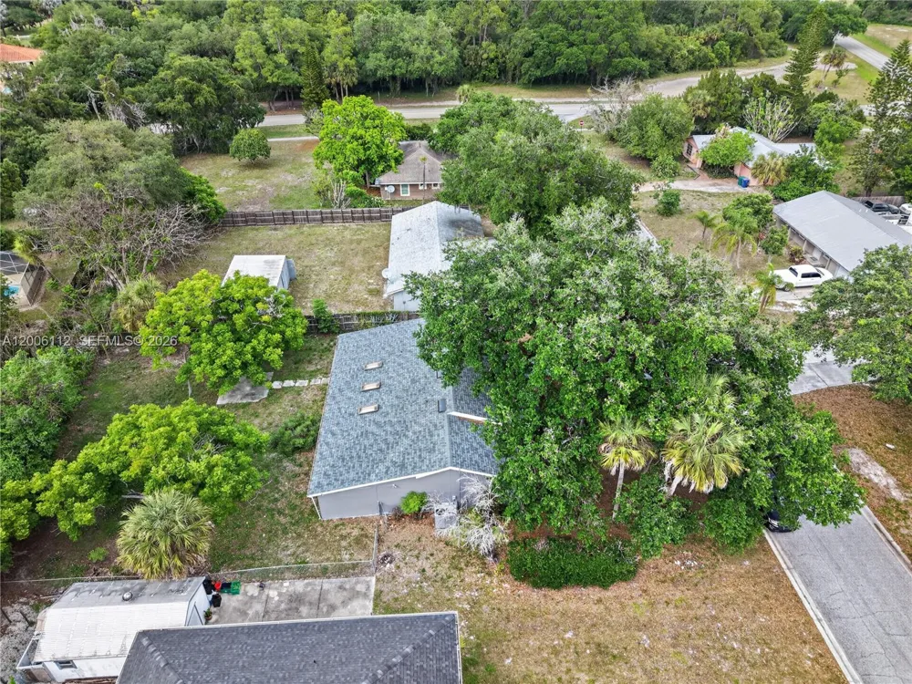 4030 SCHOOL CIR La Belle, FL 33935