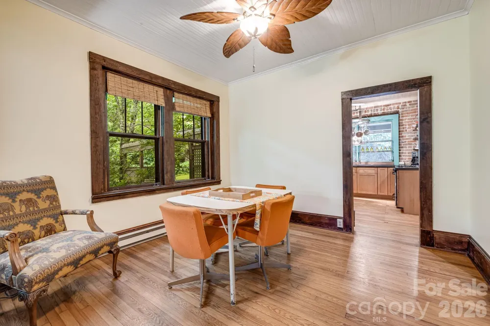 257 Henderson Drive Hot Springs, NC 28743