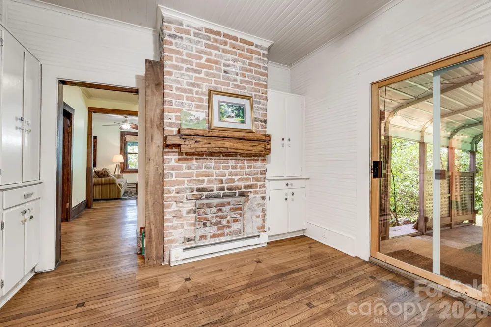 257 Henderson Drive Hot Springs, NC 28743