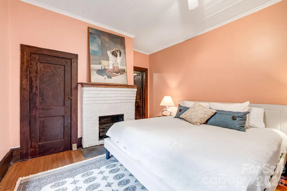 257 Henderson Drive Hot Springs, NC 28743