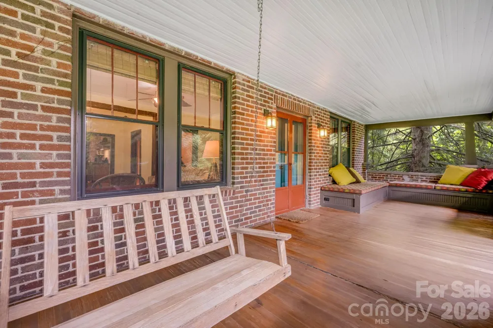 257 Henderson Drive Hot Springs, NC 28743