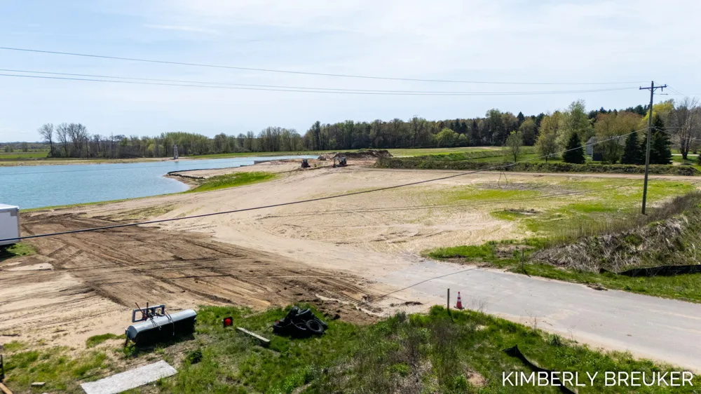 6570 Fillmore Allendale, MI 49401