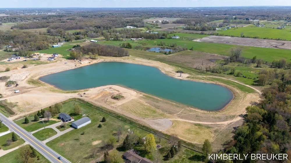 6570 Fillmore Allendale, MI 49401