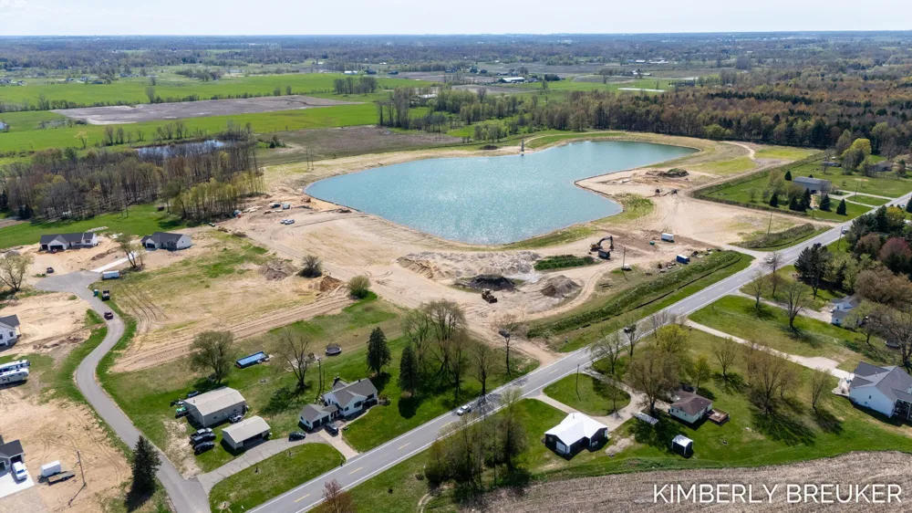 6570 Fillmore Allendale, MI 49401