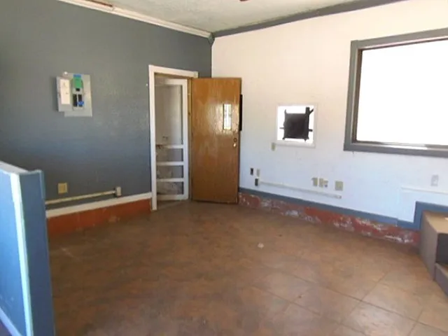 2218 Joliet Street Plainview, TX 79072