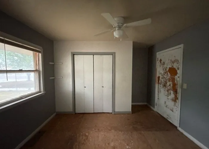 2218 Joliet Street Plainview, TX 79072