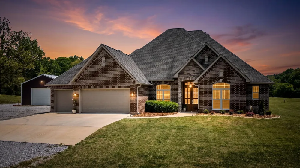 50 Bill Edde Rd Belvidere, TN 37306