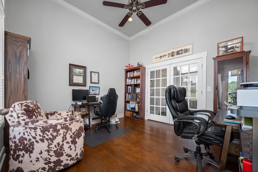 50 Bill Edde Rd Belvidere, TN 37306