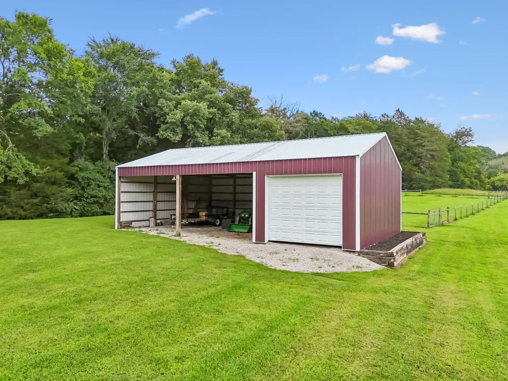 50 Bill Edde Rd Belvidere, TN 37306