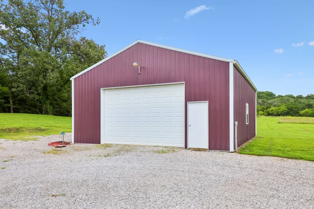 50 Bill Edde Rd Belvidere, TN 37306