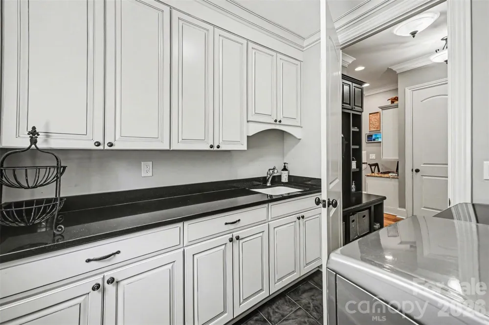 295 Bent Tree Drive Stanley, NC 28164