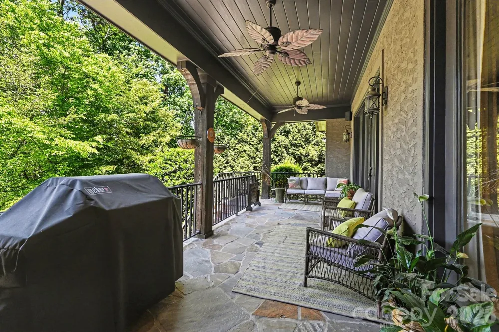 295 Bent Tree Drive Stanley, NC 28164