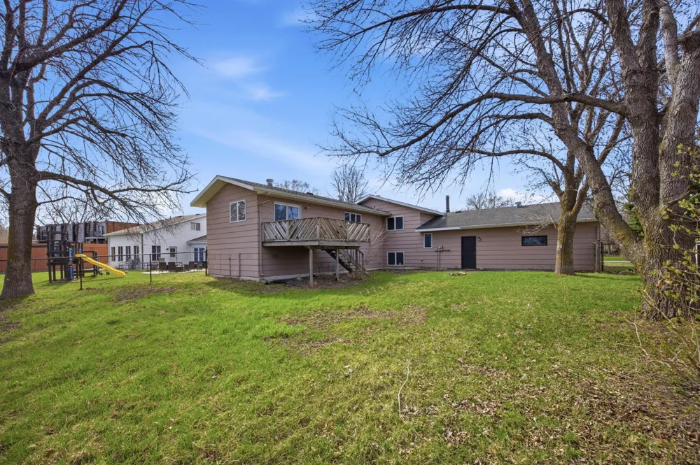 609 Lily Lane Ada, MN 56510