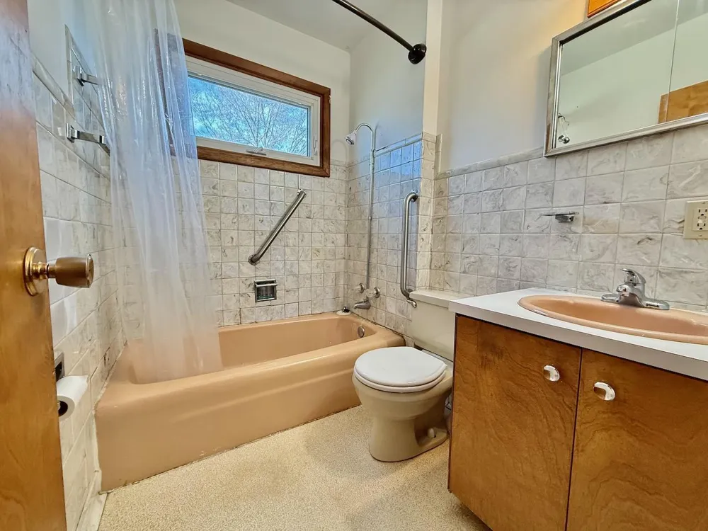 404 2nd Street S Wahpeton, ND 58075