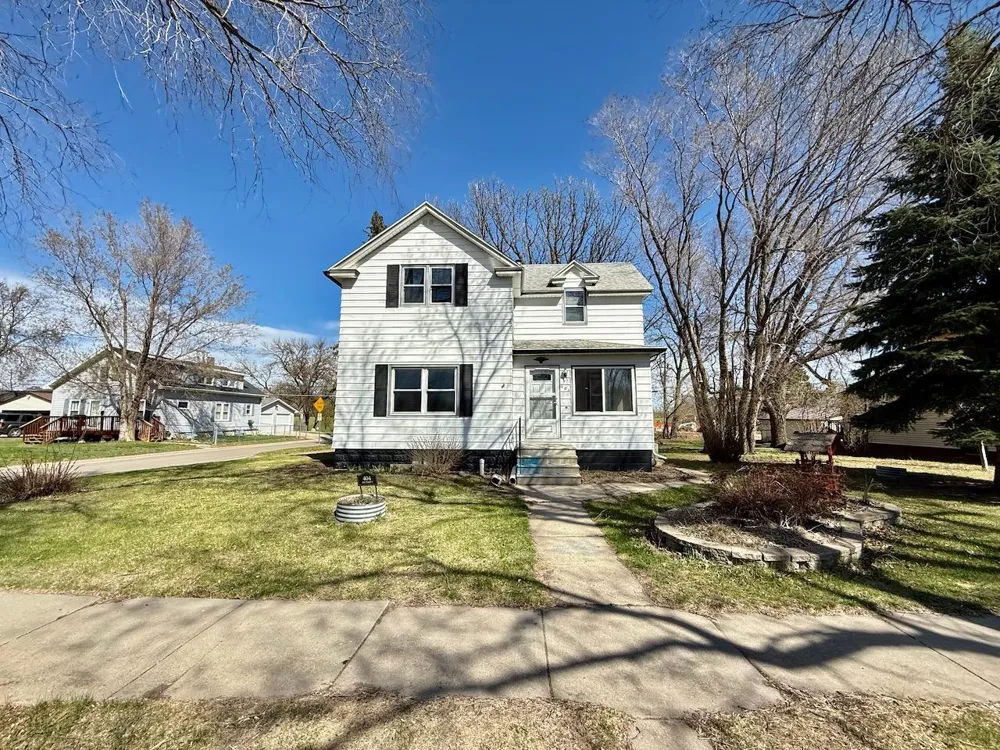 404 2nd Street S Wahpeton, ND 58075