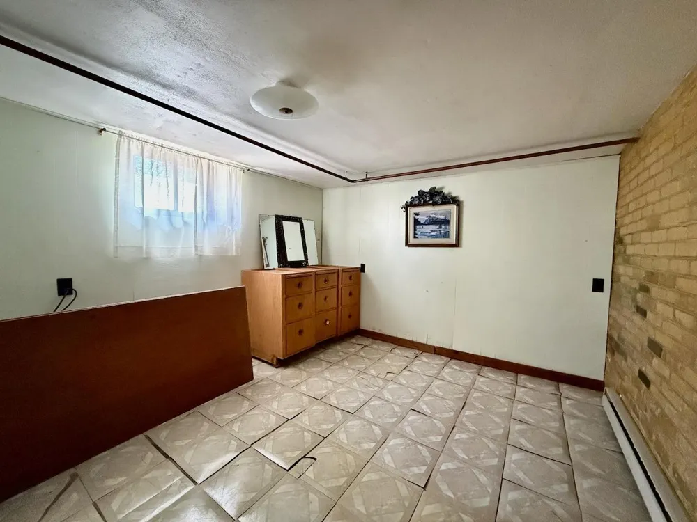 404 2nd Street S Wahpeton, ND 58075