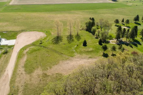 Lot1 Blk1 285th