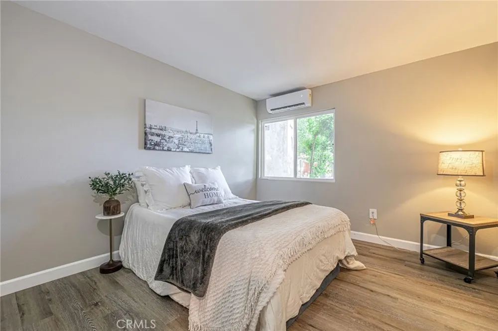 21329 Lake Shore Drive #35 California City, CA 93505