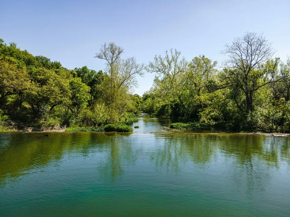 615 Pecan Avenue Round Rock, TX 78664