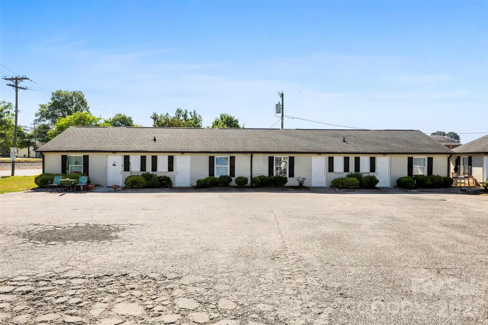 1655 Webb Street Gastonia, NC 28052