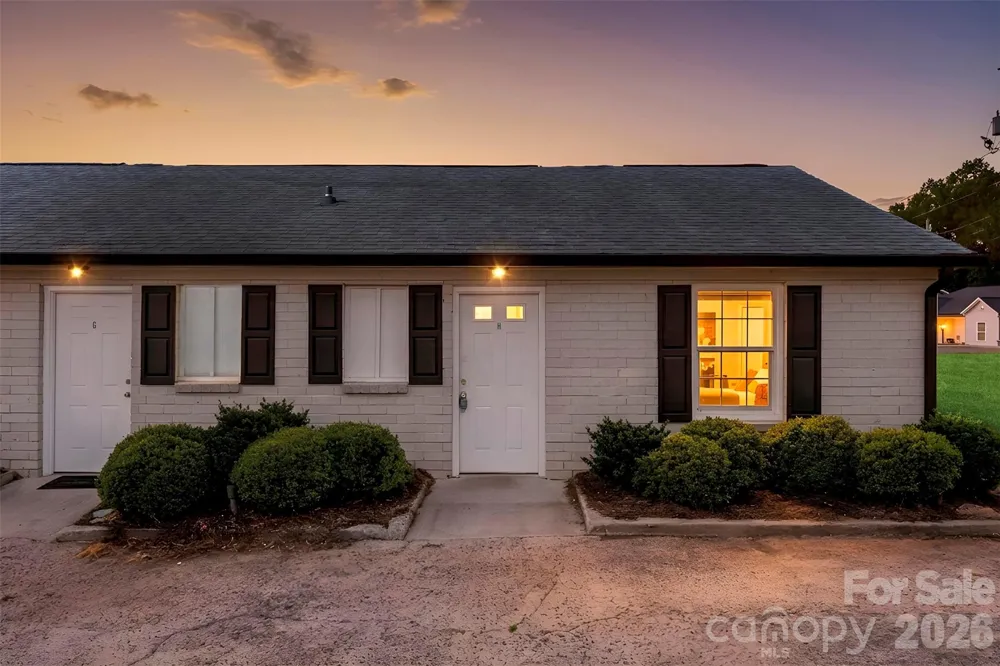 1655 Webb Street Gastonia, NC 28052