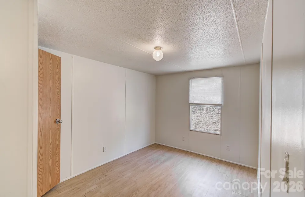 10 Lands End Drive Candler, NC 28715
