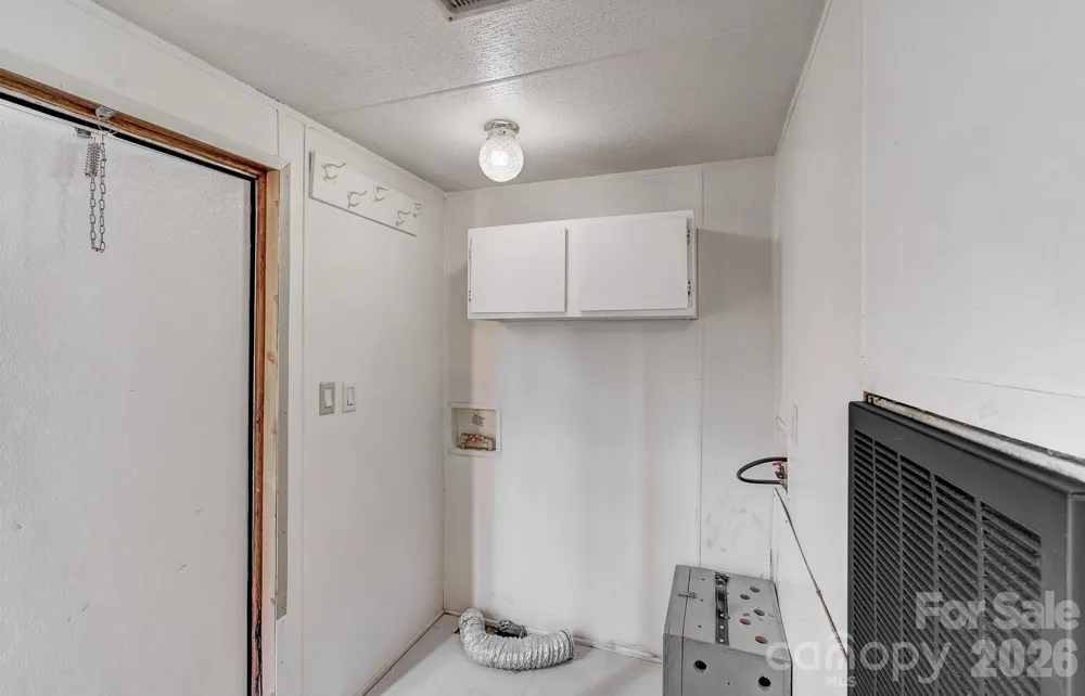 10 Lands End Drive Candler, NC 28715