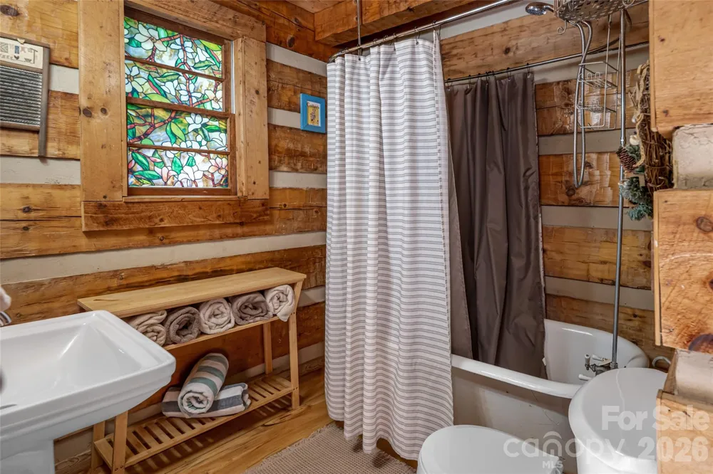 119 Old Salem Branch Drive Alexander, NC 28701