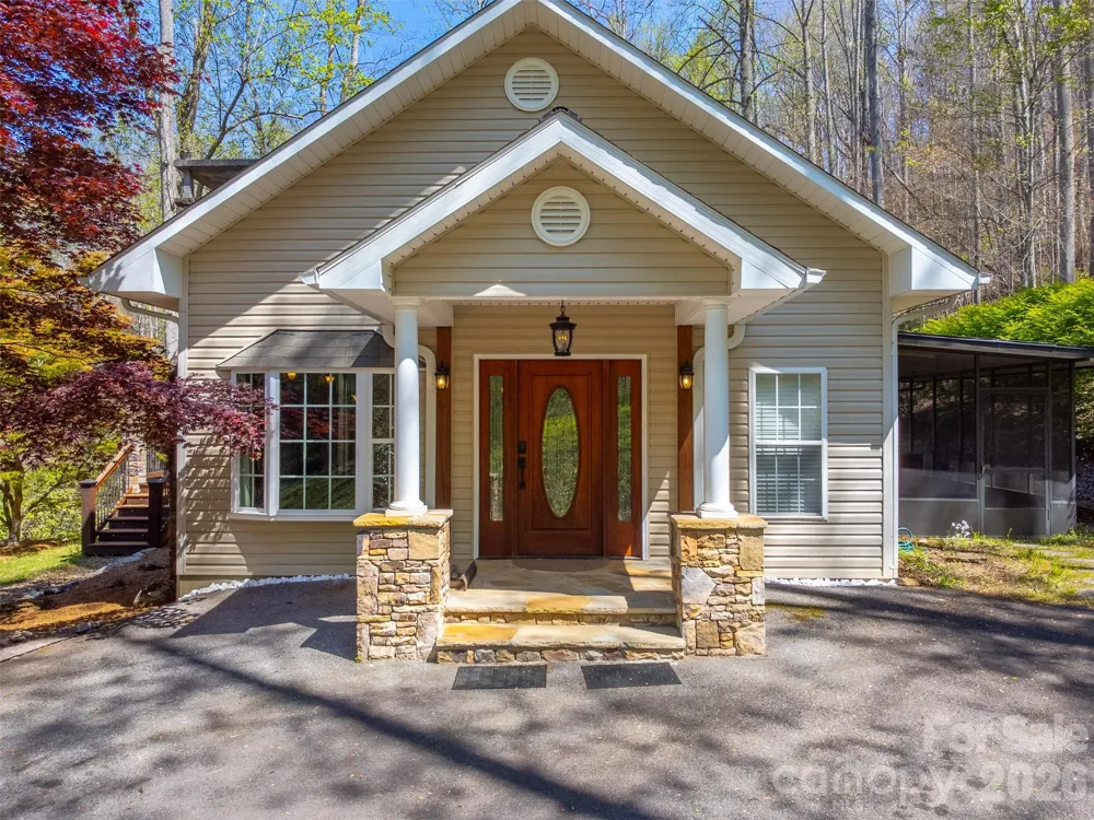 605 Toy Cove Road Sylva, NC 28779