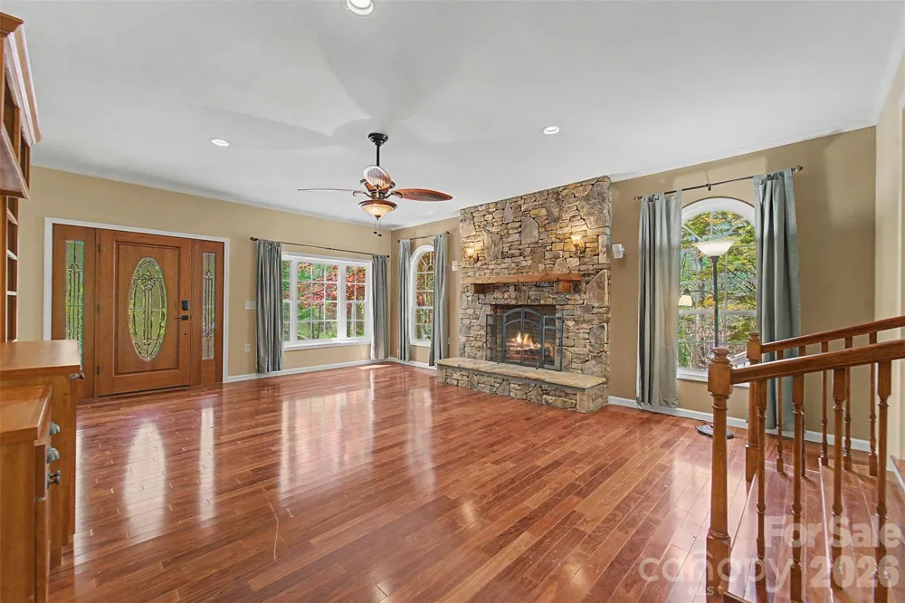 605 Toy Cove Road Sylva, NC 28779