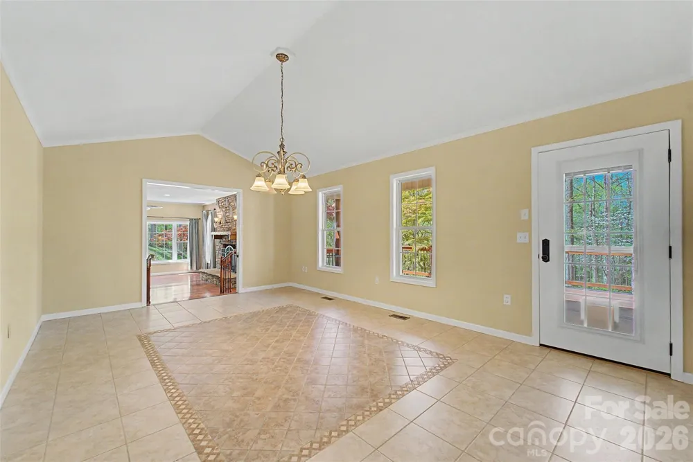 605 Toy Cove Road Sylva, NC 28779