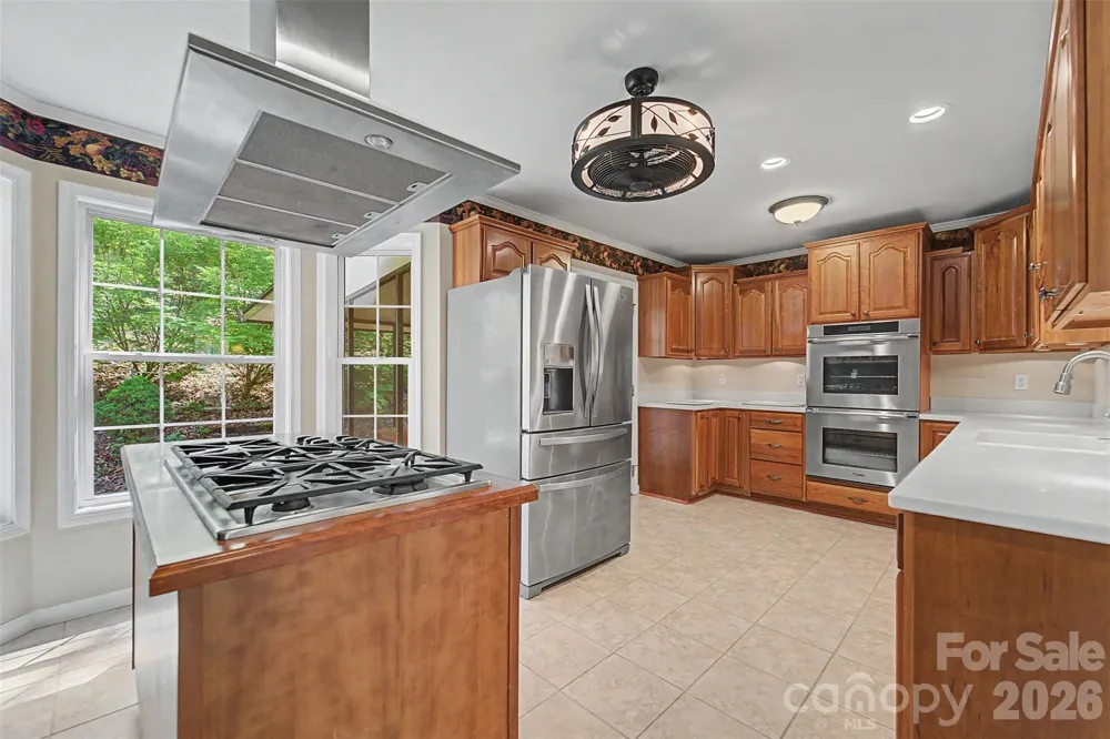 605 Toy Cove Road Sylva, NC 28779