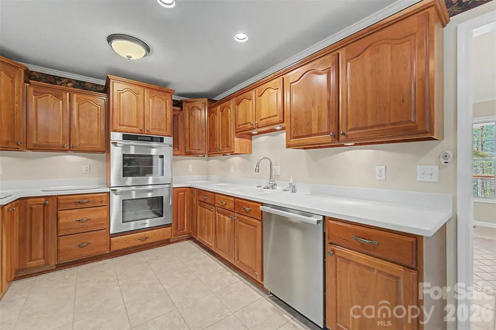 605 Toy Cove Road Sylva, NC 28779