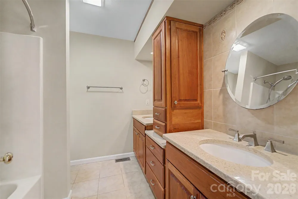 605 Toy Cove Road Sylva, NC 28779