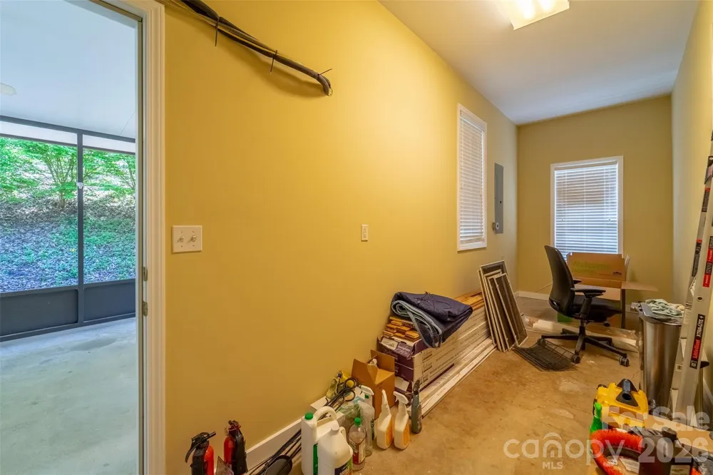 605 Toy Cove Road Sylva, NC 28779